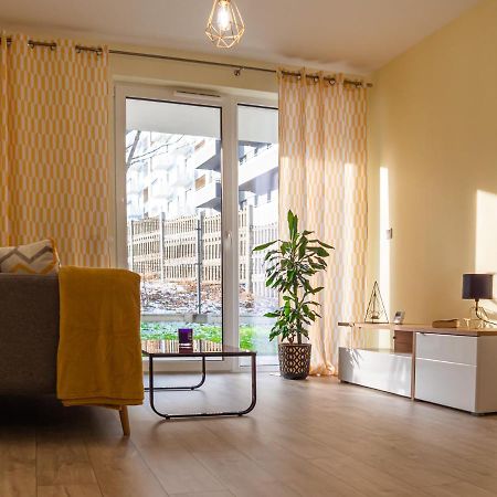 Przytulny Apartament Z Ogrodkiem Kraków Eksteriør billede