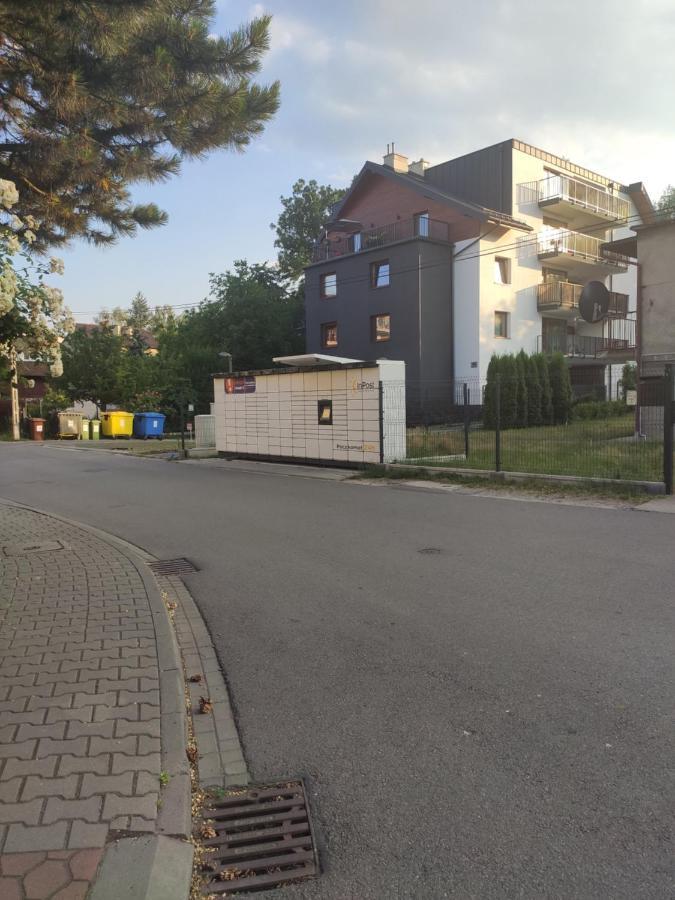 Przytulny Apartament Z Ogrodkiem Kraków Eksteriør billede